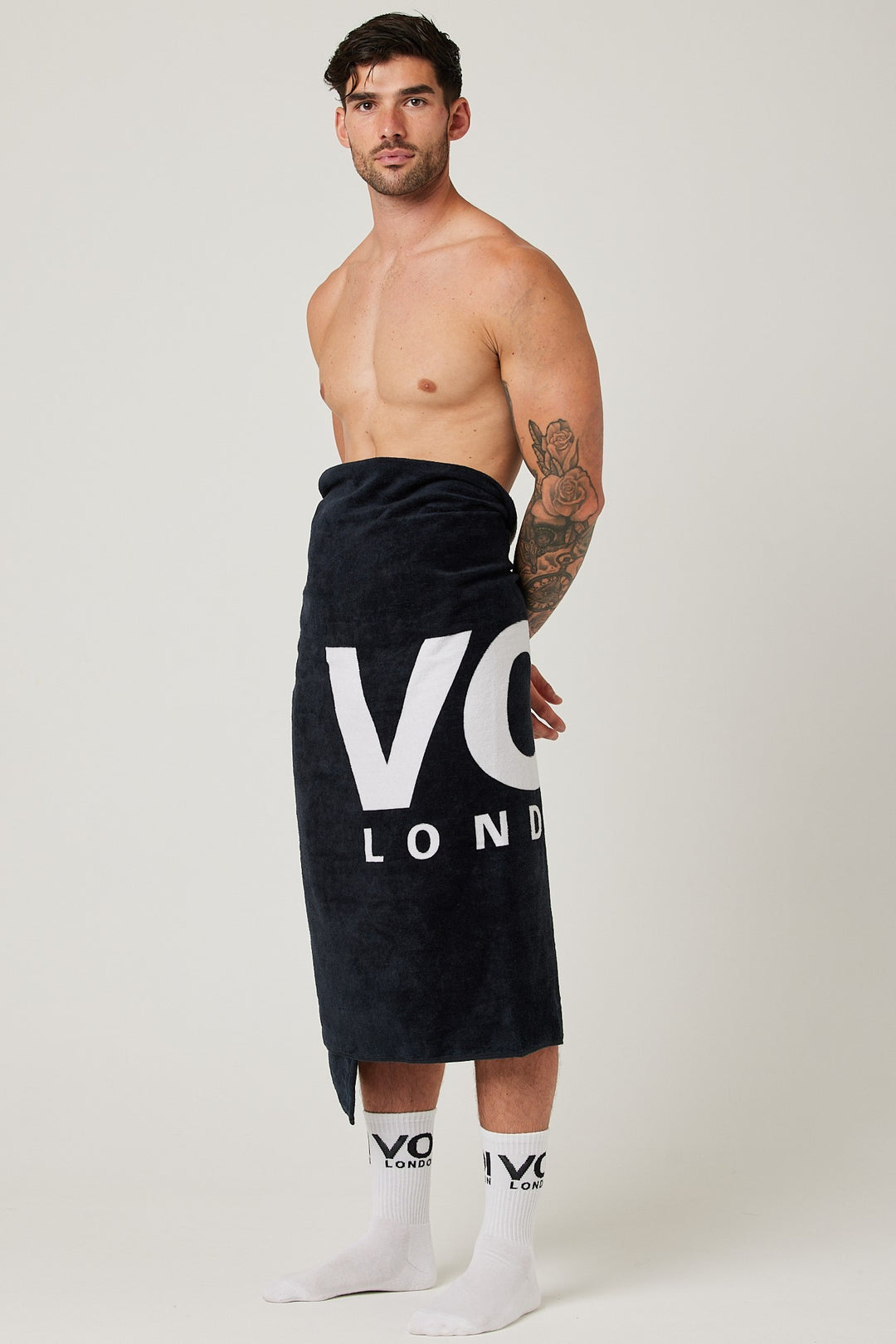 Charles Street Beach Towel - Black