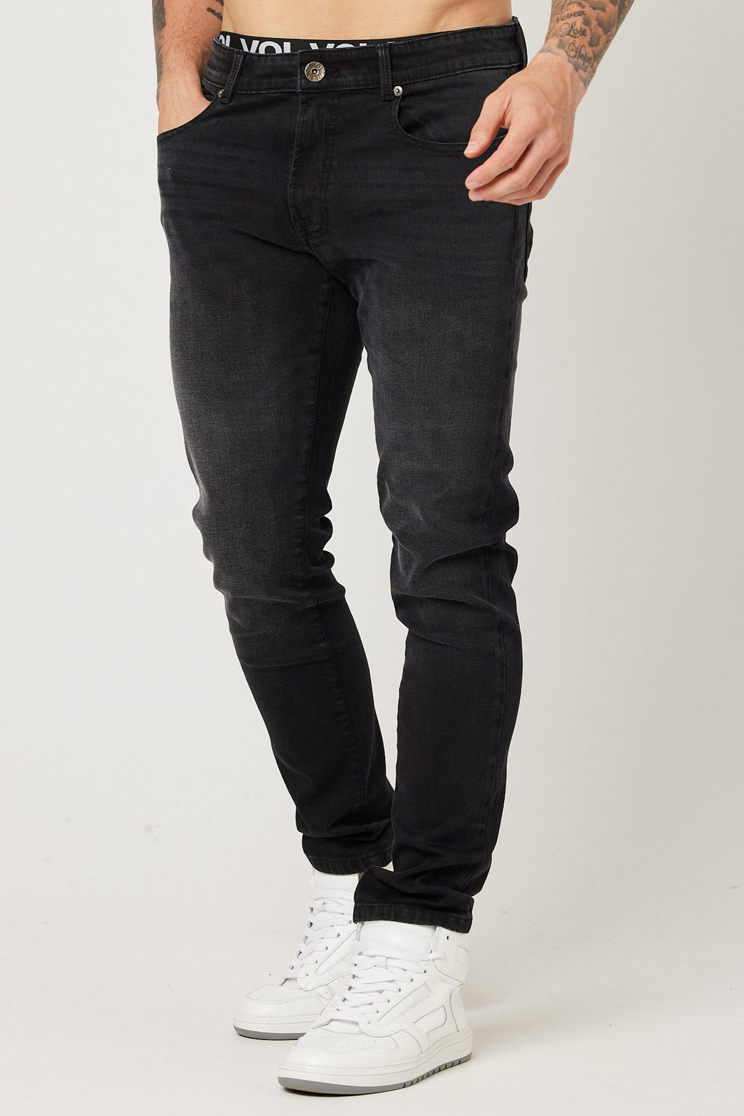 Monthope Tapered Jeans - Black