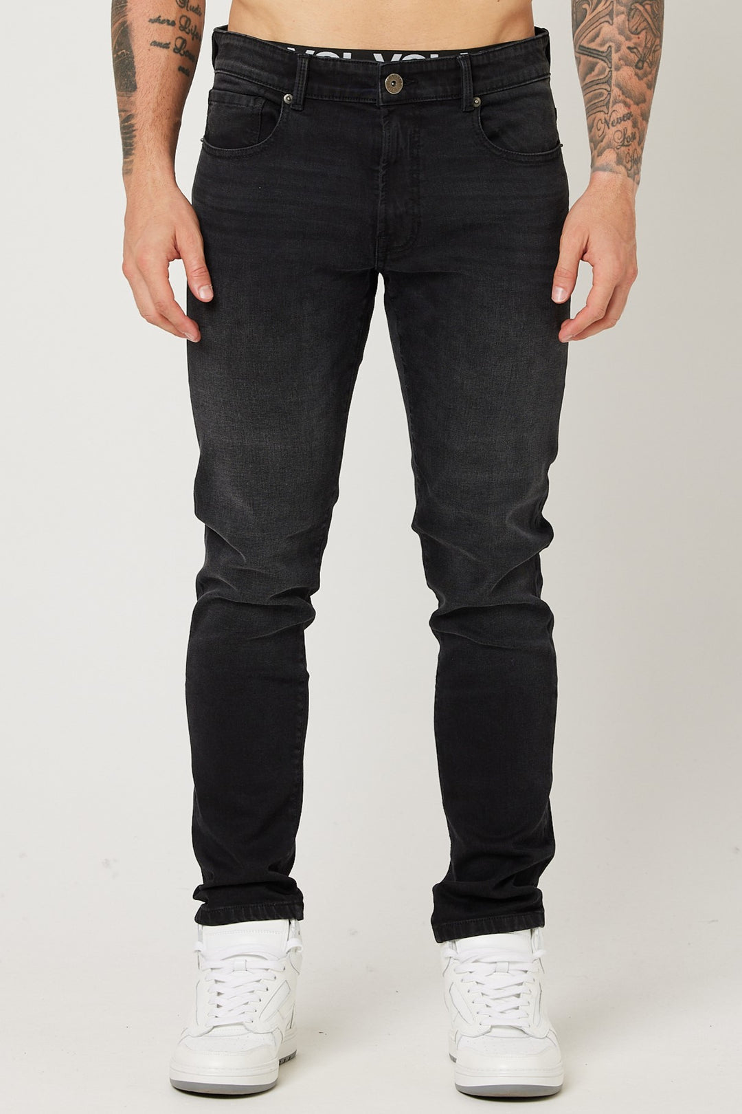 Hamilton Tapered Jeans - Black