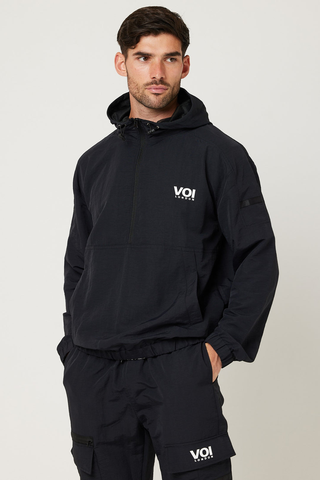 Tech Woven Cargo Tracksuit - Black