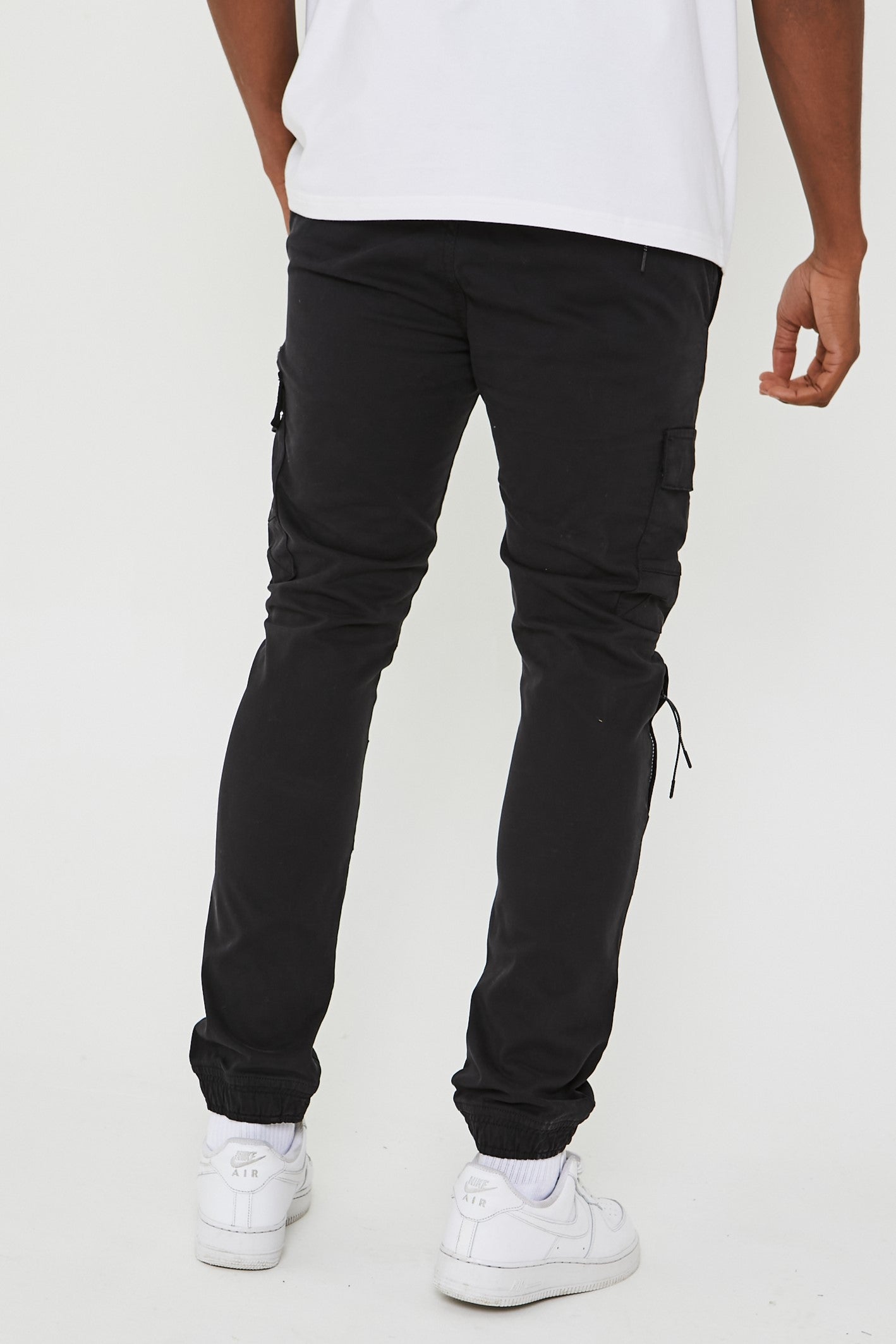 Tapered black cargo on sale pants