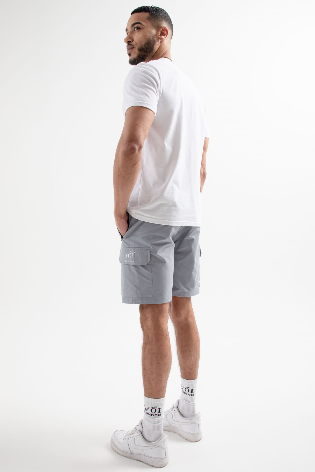 Tech Woven Cargo Shorts & T-Shirt Set- White / Grey