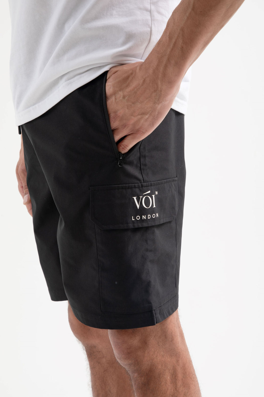 Tech Woven Cargo Shorts & T-Shirt Set- White / Black